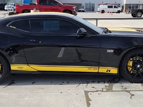 Used 2020 Chevrolet Camaro SS image 2