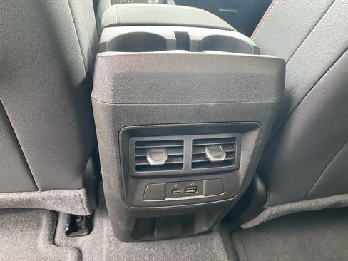 Used 2024 Chevrolet Colorado Z71 w/ Z71 Convenience Package 2 image 29