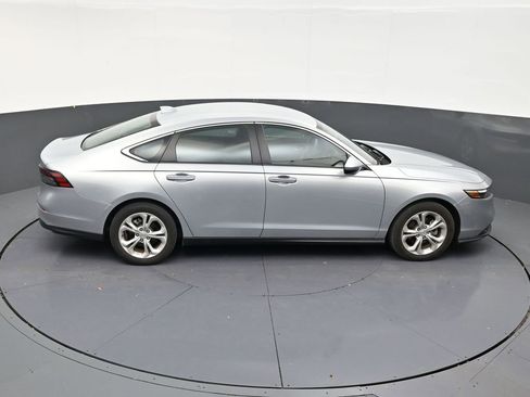 Used 2024 Honda Accord LX image 17
