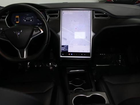 Used 2017 Tesla Model S 75D image 22