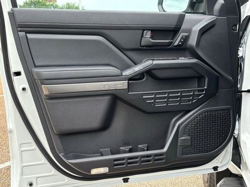 New 2026 Toyota 4Runner TRD Off-Road Premium AWD/4WD image 26