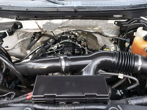 Used 2013 Ford F150 XLT w/ Mid Equipment Group image 37