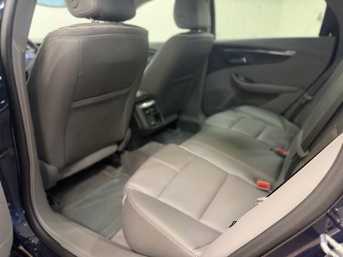 Used 2016 Chevrolet Impala LTZ w/ Enhanced Convenience Package image 15