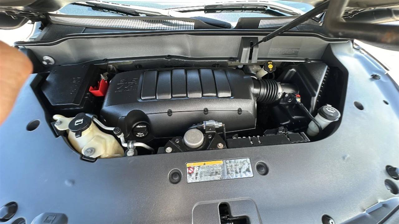 Used 2014 Buick Enclave Leather FWD image 37