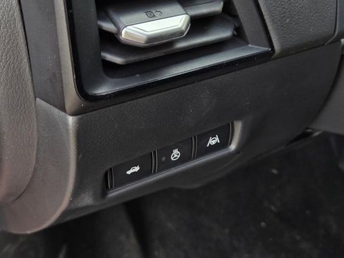 New 2026 Nissan Sentra SR w/ SR Premium Package image 19