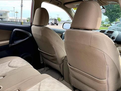 Used 2012 Toyota RAV4 4WD w/ Value Pkg image 28