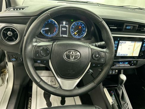 Used 2018 Toyota Corolla L image 4