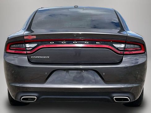 Used 2022 Dodge Charger SXT w/ Leather Interior Group RWD image 6
