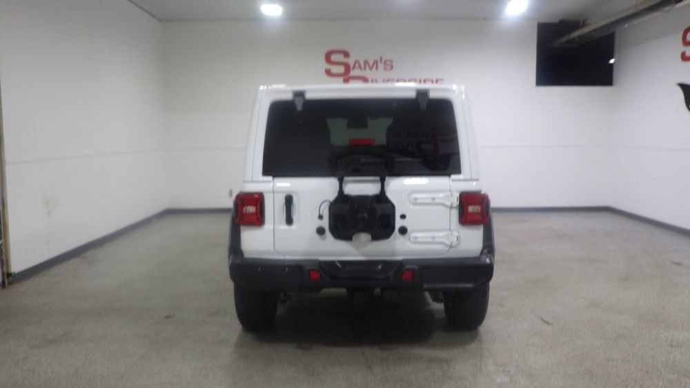Used 2021 Jeep Wrangler Unlimited Sport AWD/4WD image 3