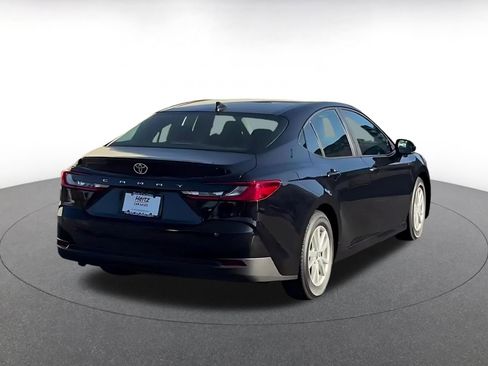 Used 2025 Toyota Camry LE image 14