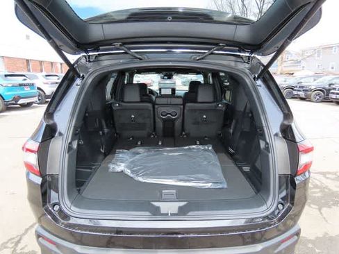New 2026 Honda Pilot Black Edition image 12