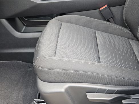 New 2027 Chevrolet Equinox LT FWD image 23