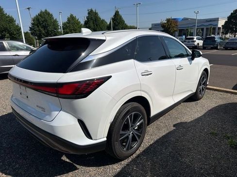 Used 2024 Lexus RX 350 Premium w/ Accessory Package (Z1) AWD/4WD image 4
