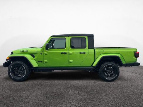 New 2026 Jeep Gladiator Sport AWD/4WD image 2