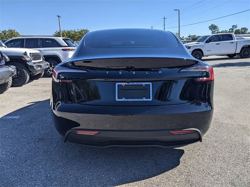 Used 2025 Tesla Model 3 Long Range image 5