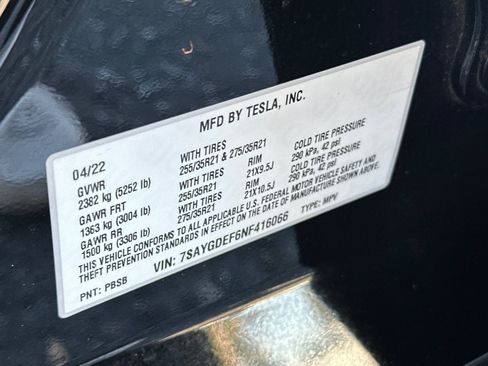 Used 2022 Tesla Model Y Performance AWD/4WD image 28