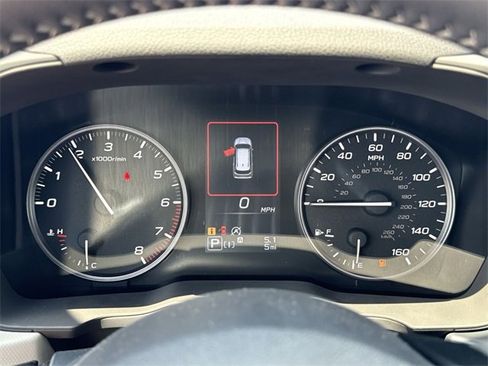 Used 2025 Subaru Forester Premium w/ Convenience Package #2 image 15
