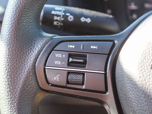 Used 2024 Honda Accord EX image 29