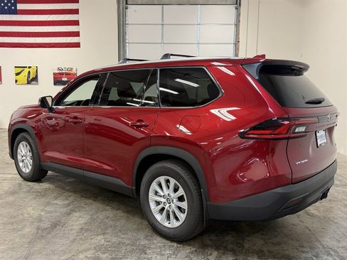 Used 2026 Toyota Grand Highlander AWD Hybrid image 5