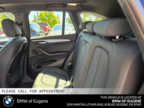 Used 2018 BMW X1 xDrive28i w/ M Sport Package AWD/4WD image 20