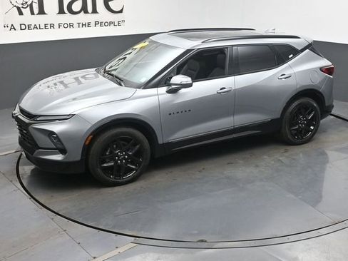 Used 2023 Chevrolet Blazer RS w/ Driver Confidence II Package AWD/4WD image 44