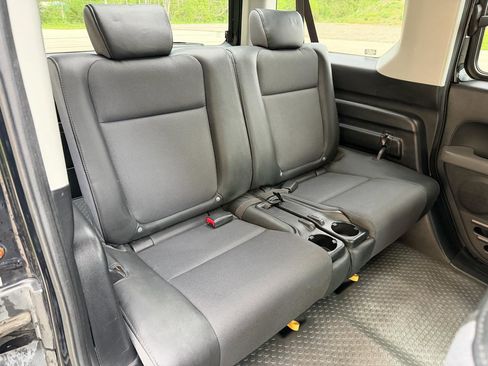Used 2005 Honda Element EX image 23