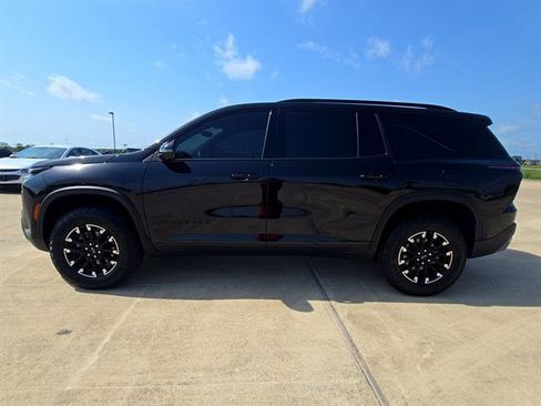 Used 2026 Chevrolet Traverse Z71 w/ Enhanced Driving Package AWD/4WD image 5