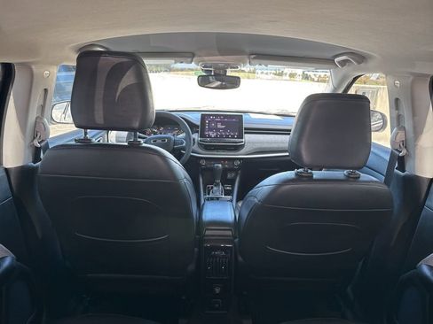 Used 2022 Jeep Compass Latitude image 15