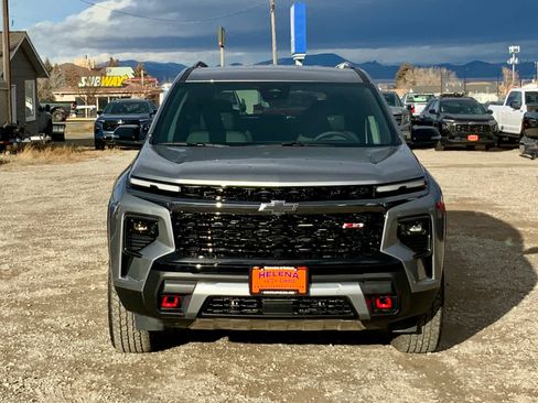 New 2026 Chevrolet Traverse Z71 w/ Enhanced Driving Package image 8