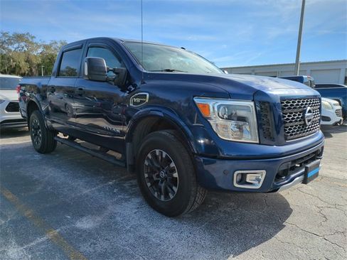 Used 2017 Nissan Titan PRO-4X image 2