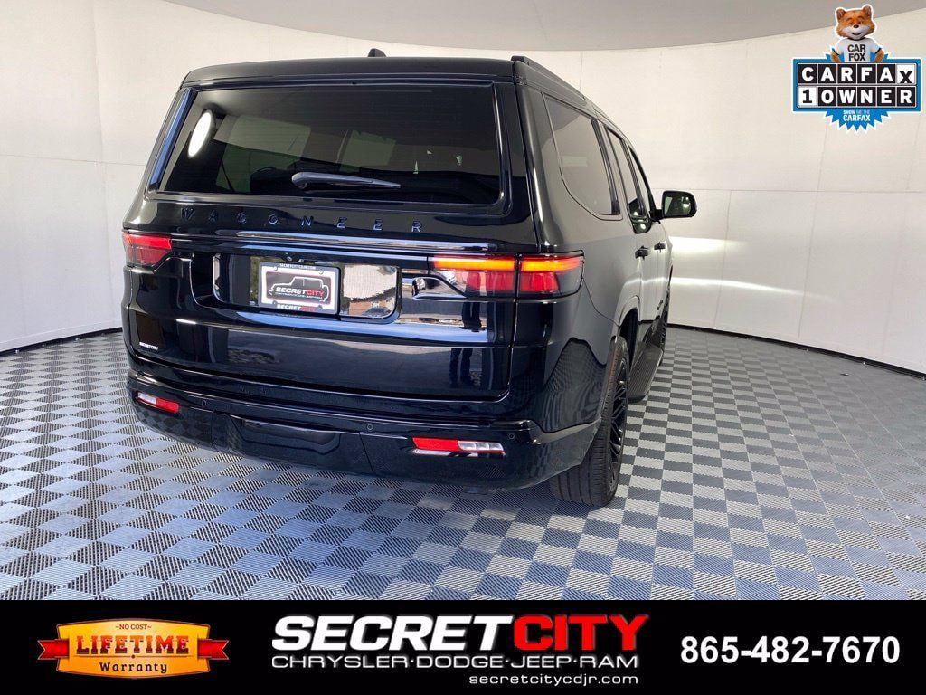 Used 2025 Jeep Wagoneer Series II w/ Convenience Group I AWD/4WD image 7