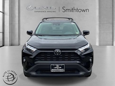 Used 2023 Toyota RAV4 XLE Premium AWD/4WD image 2