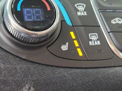 Used 2024 Chevrolet Malibu LT image 26