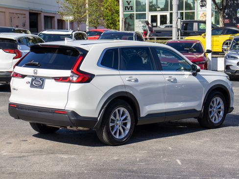 Used 2024 Honda CR-V EX-L image 5