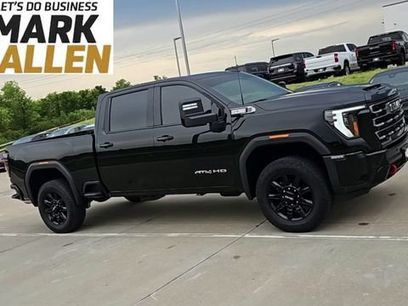 Used 2025 GMC Sierra 2500 AT4