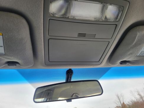 Used 2009 Toyota Camry LE image 22