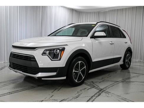 New 2026 Kia Niro LX FWD image 4