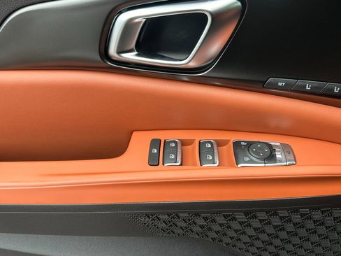 New 2026 Kia Carnival SX FWD image 11