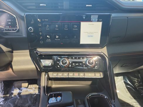 Certified 2024 GMC Sierra 1500 AT4 w/ Technology Package AWD/4WD image 26