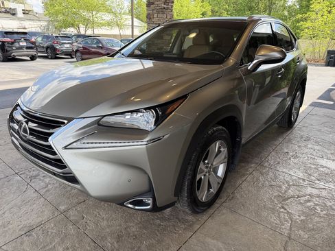 Used 2017 Lexus NX 200t AWD w/ Premium Package image 39