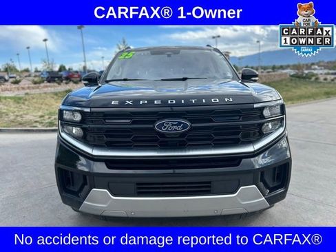 Used 2025 Ford Expedition Max Platinum AWD/4WD image 2