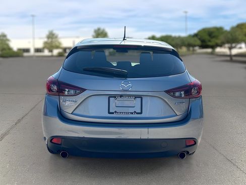 Used 2016 MAZDA MAZDA3 i Sport w/ Preferred Equipment Package image 7