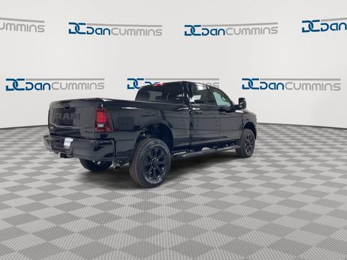 New 2026 RAM 2500 Big Horn AWD/4WD image 8