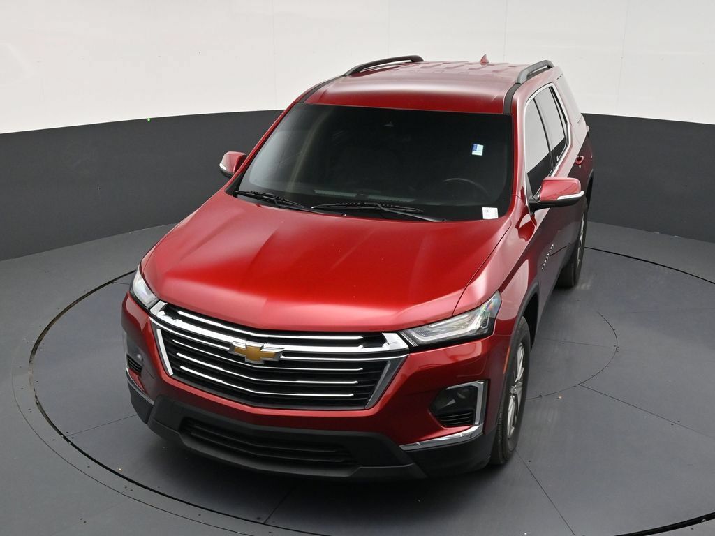 Used 2023 Chevrolet Traverse LT FWD image 19