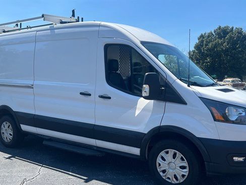 Used 2023 Ford Transit 250 Medium Roof w/ Load Area Protection Package RWD image 3