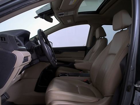 Used 2019 Honda Odyssey EX-L image 15