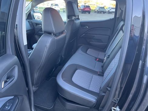 Used 2016 Chevrolet Colorado Z71 image 10