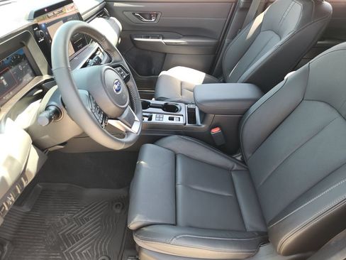 Certified 2026 Subaru Outback Touring AWD/4WD image 11