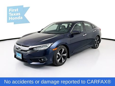 Used 2017 Honda Civic Touring image 3