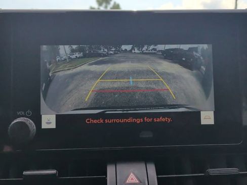 Used 2023 Toyota RAV4 LE FWD image 23
